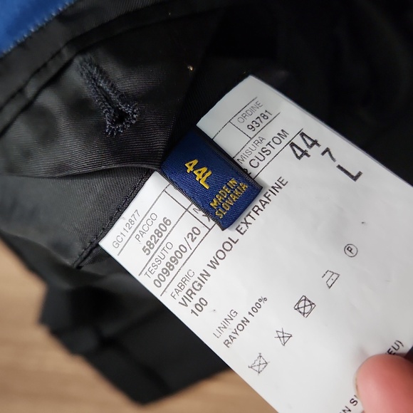 Polo Ralph Lauren Suit Set - Picture 4 of 4